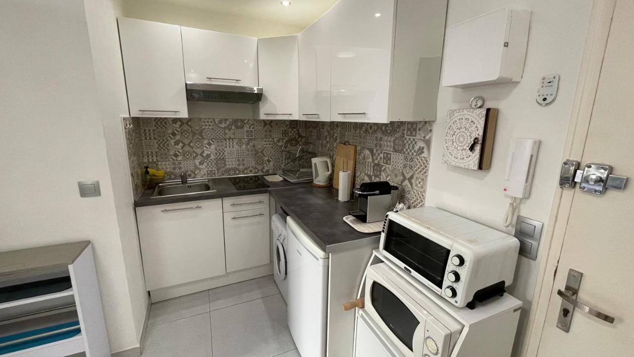 Studio Rue Pietonne Proche Plage Menton Exterior photo